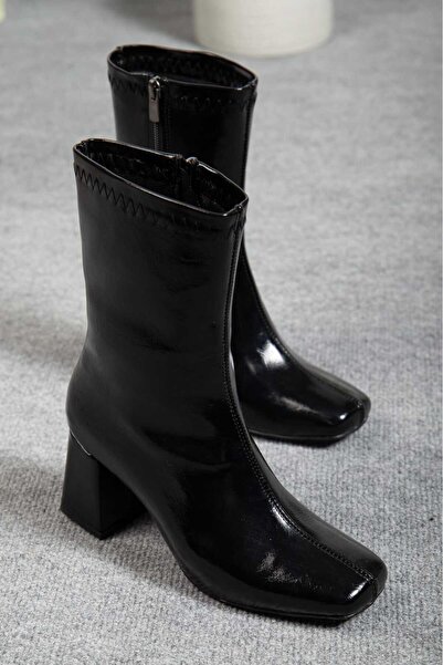 simplicity Siyah Rugan Küt Burun Topuklu Ayakkabı