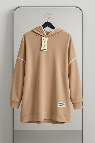 Feyza GENİŞ KESİM ZARİF DİKİŞLERİ OLAN SPOR GÜNLÜK KOMBİNLERE UYGUN TESETTÜR ...