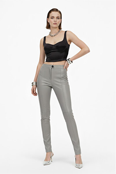 Deriderim Gri Kadın Tayt Astarsız Önden Fermuarlı Düğmeli Cepsiz Dar Paça Hakiki Streç Deri Pantolon