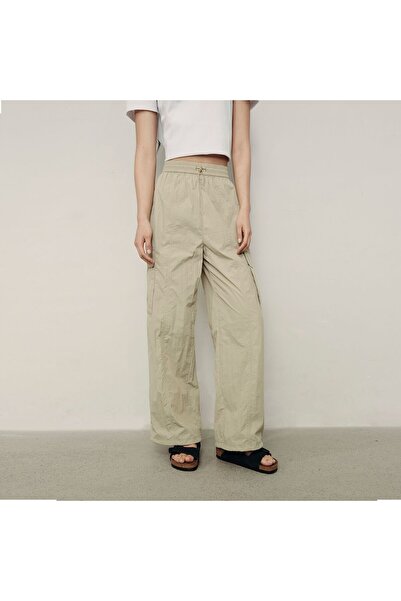 Giordano Women's Cropped Nylon Pants | Korea Collection