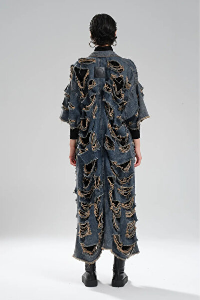 it's basic tw3 Kadın Yırtık Detaylı Önü Düğmeli Tasarım Uzun Ceket