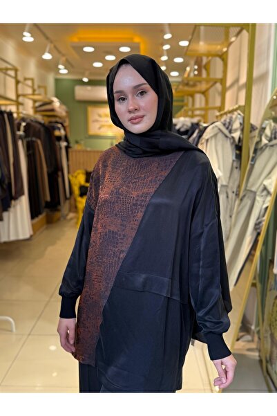 Nuss 3005 Jacquard Patterned Asymmetrical Cupra Tunic