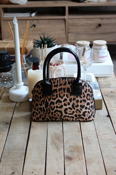 Moom Bag Women's Leopard Handle Adjustable Strap Shoulder Bag