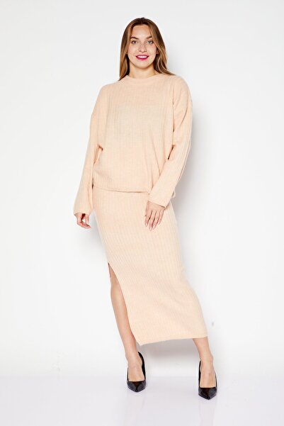 Brave Soul Women Plain Long Sleeve Sweater And Maxi Skirt Set, Peach