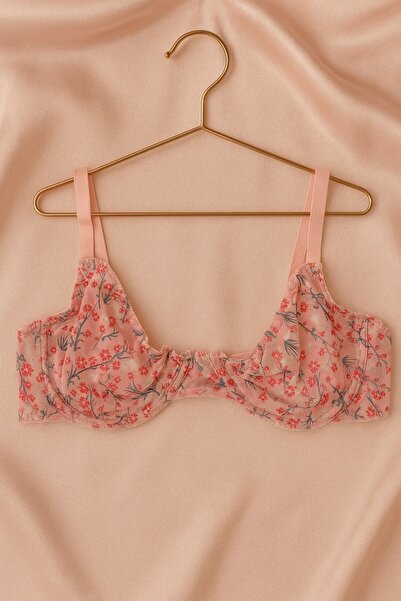 İntive Lingerie Powder Floral Patterned Ruffled Tulle Bra Panty Set