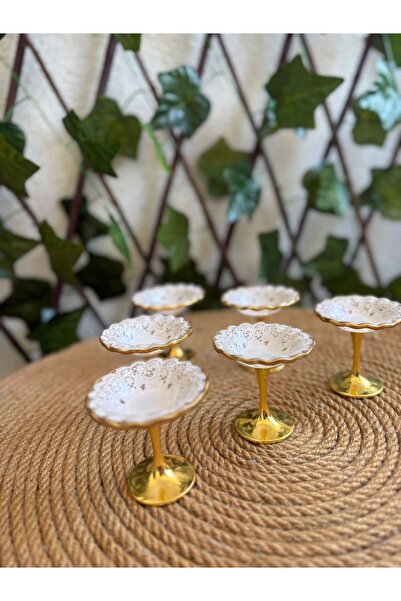 GÜRCÜGLASS Dantel Model AYAKLI LOKUMLUK 7 CM ÇAPINDA.