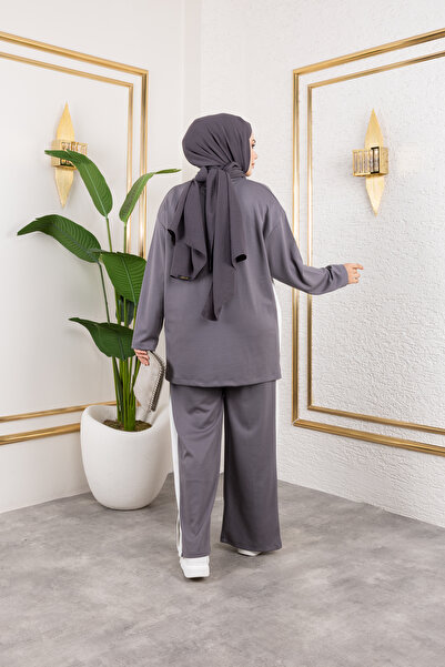 Sfg Life Moda Women's Gray Crew Neck Side Stripe and Bottom-Top Two-Piece Set with Trouser Pockets