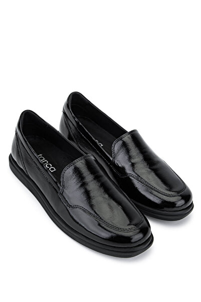 Tamer Tanca Kadın Hakiki Deri Siyah Rugan Comfort Ayakkabı