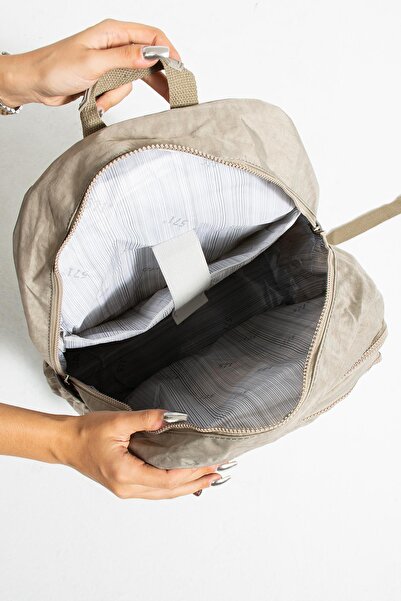 Dias avm Ultra Light Multi-Pocket Waterproof Backpack Unisex Useful Model