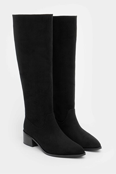 butikpabuc حذاء نسائي أسود من جلد الغزال بمقدمة مدببة بدون سحاب وكعب قصير