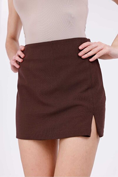 Pulli Collection Önden Yırtmaçlı Mini Şort Etek