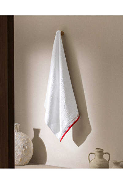 Madame Coco Perle 100% Cotton Bath Towel - White - 70X140 cm