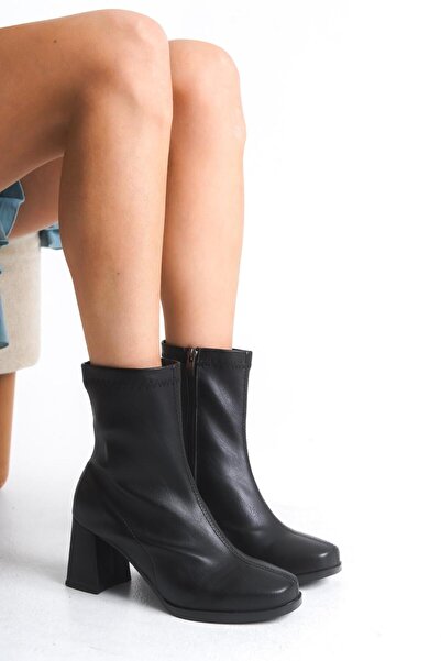 SOLEA SHOES KADIN STREÇ KÜT BURUNLU BOT