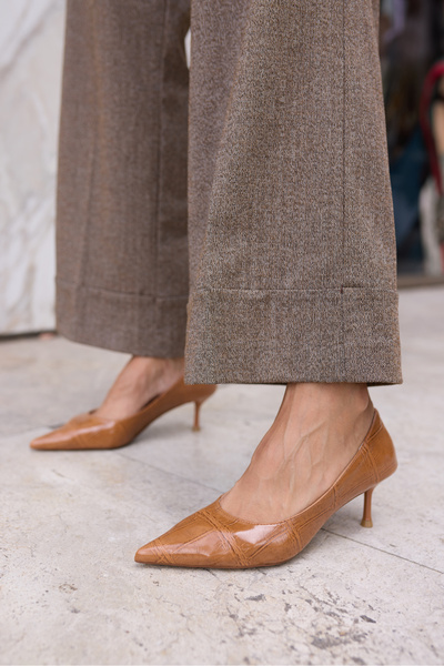 ANGELİNA JONES Sorescu Women's Taba Croco Stiletto