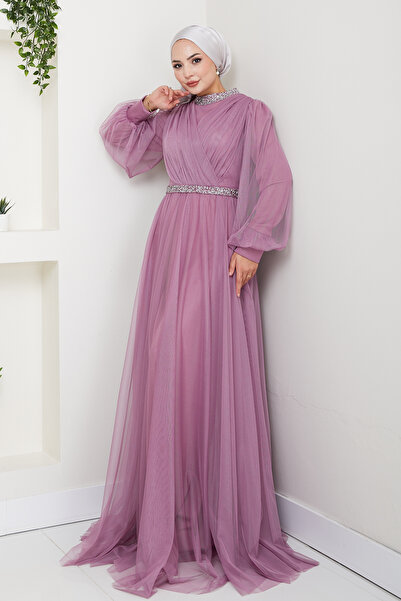 Raika Moda فستان سهرة إسلامي كبير الحجم مع تفاصيل حجرية على الياقة والخصر إسنا