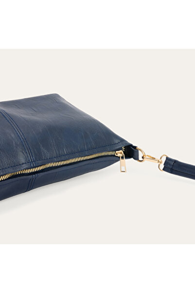 Mudo Women's Shoulder Bag with Crinkle Leather Look