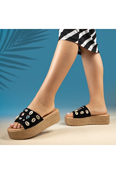 Modlet.ro Γυναικείες μαύρες πλατφόρμες με αξεσουάρ MOD13788