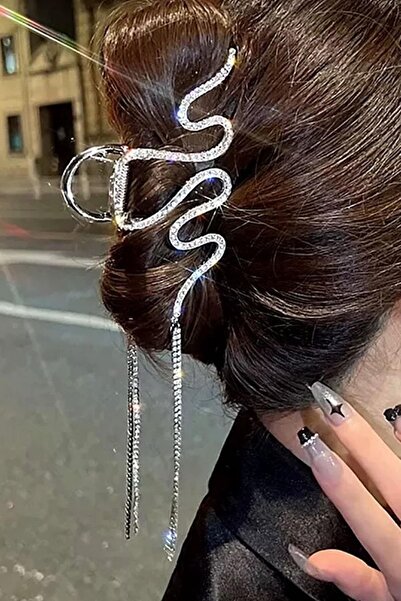 TAKIŞTIR Silver Color Snake Figured Stone Detailed Hanging Metal Clasp