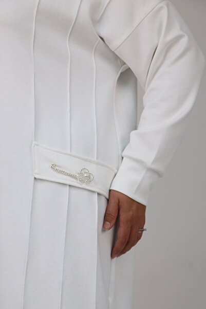 Eslina 58160 - Plus Size Modal Tunic with Pearl Brooch Detail - Ecru