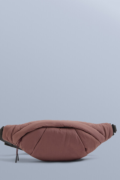 Oysho Su itici naylon bel çantası