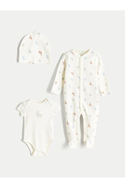 LC Waikiki طقم خروج من المستشفى مطبوع برقبة على شكل حرف V