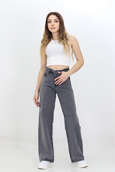 The Velavois Women's Baggy Model Jeans