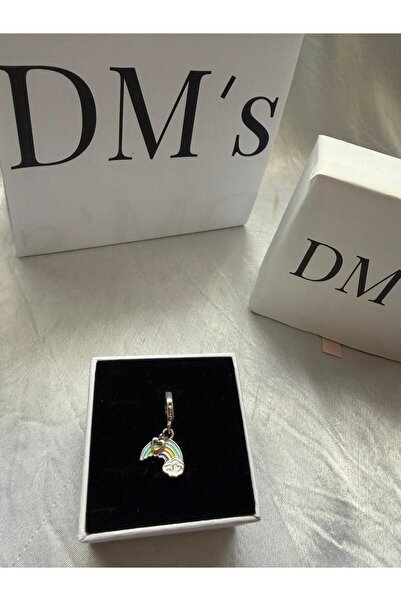 DM’s Silver Gökkuşağı Gümüş Charm’ı