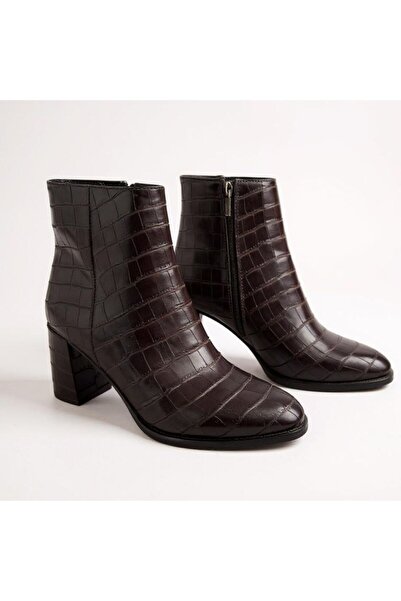 NE&VE SHOES Γυναικείες μπότες με χοντρό τακούνι σε καφέ κροκόδειλο με εσωτερικό φερμουάρ