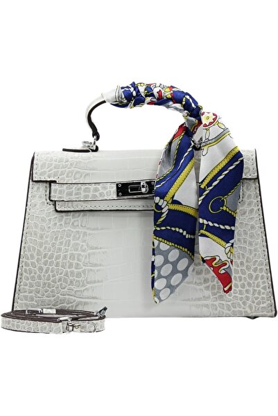 D Dive Small Women's Handbag – Designer-Inspired with Gold Details and Structured Shape