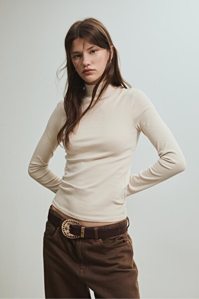 Stradivarius Basic high neck T-shirt