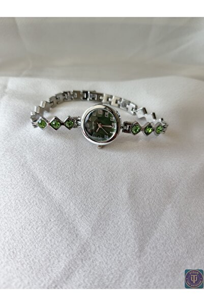 uyguntakıaksesuar Green Crystal Stone Modern Women's Wristwatch – a Stylish A...