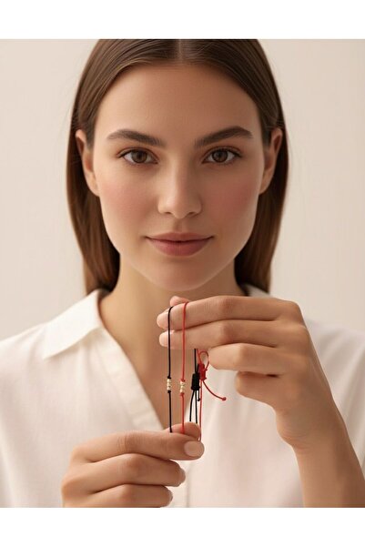 Altıncık 14 Ayar Altın Üç Dorika İpli Bileklik