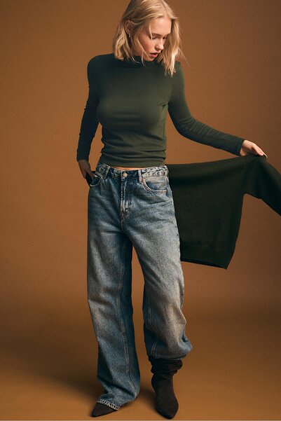 Stradivarius Basic high neck T-shirt