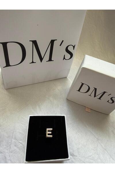 DM’s Silver E Harf Gümüş Charm’ı