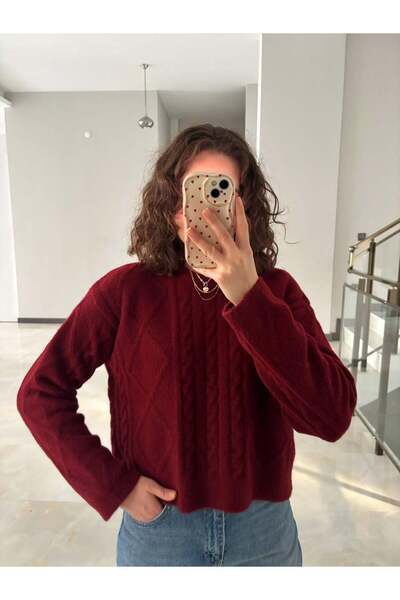 Sude Kızanlıklı سترة تريكو ذاتية النسيج