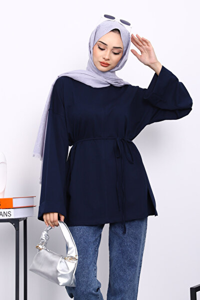 İmajButik Μπλουζάκι με λεπτομέρεια ραφής σε μπλε ναυτικό με σχισμές στο πλάι