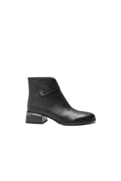 Anna Viotti Ghete la gleznă, negre, din piele, cu accente metalice GOR 2565