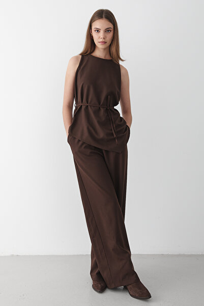 JASTE Women's Brown Crew Neck Blouse with Belt Detail & Elastic Waist Pants Top & Bottom Set