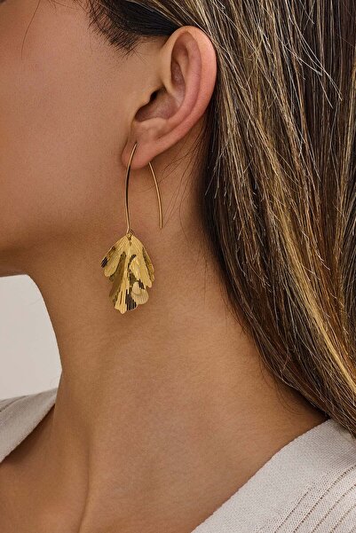 FAYRA ACCESSORIES Leaf Figured Earrings