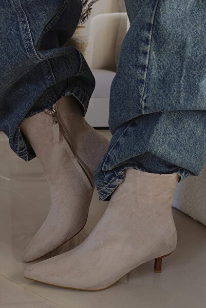 POLKA STORE Kiss Sivri Burun Kitten Topuklu Fermuarlı Kadın Bot Bootie Ahşap Ökçe Süet