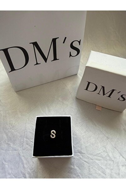 DM’s Silver S Harf Gümüş Charm’ı