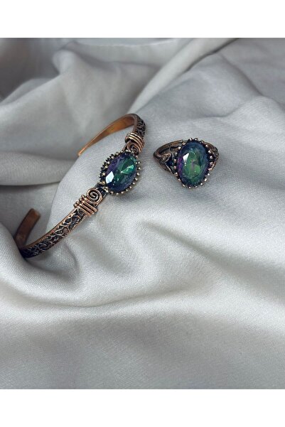 MyMotifVintage Mistik Topaz Bakır Bileklik Işıltısı ile Dikkatleri Üzerine Çeker