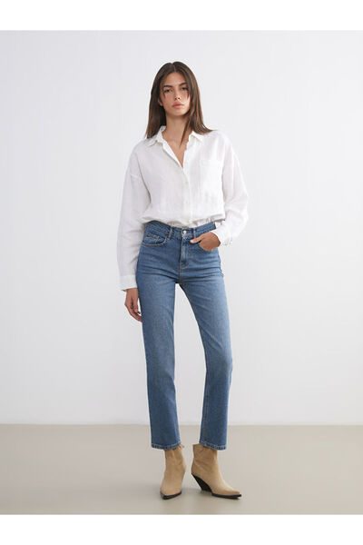 LC Waikiki بنطال جينز نسائي من Indigo Mom Fit