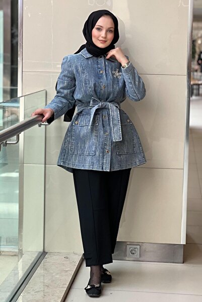 Nuss Stone Embroidered Front Snap Button Belted Denim Cap