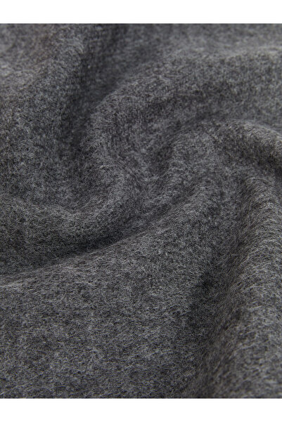 LC Waikiki New Season Short Tassel Men's Scarf