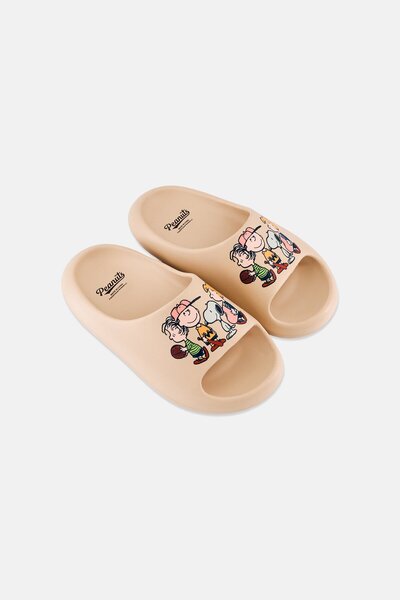 PEANUTS Kids Boy Slip On Slides, Beige