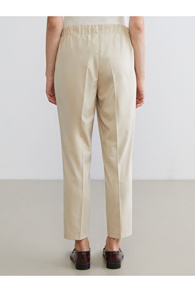 LC Waikiki Vizyon New Season Elastic Waist Carrot Cut Women's Pleated Trousers