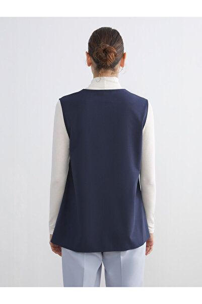 LC Waikiki Hilfa Yeni Sezon V Yaka Kadın Yelek