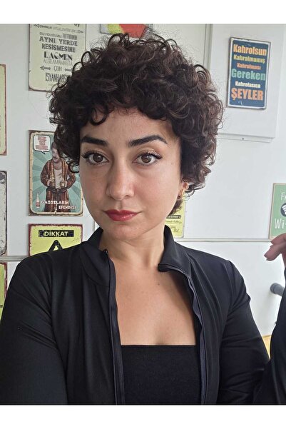 Perukçu Alev GERÇEK SAÇ KIVIRCIK PERUK KISA 21 NO