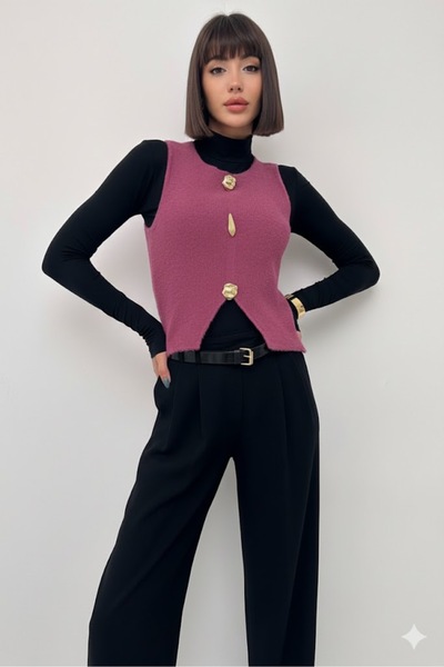 ezber moda Γυναικείο πουλόβερ με χρυσά κουμπιά και γένια